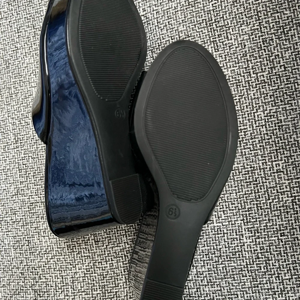 Black Patent Leather Platform Sandals.
Gently used. - Picture 4 of 5